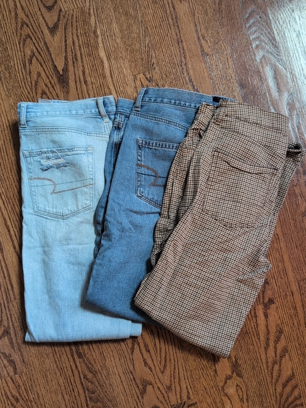 3 American Eagle Mom Jeans 8 X-Long